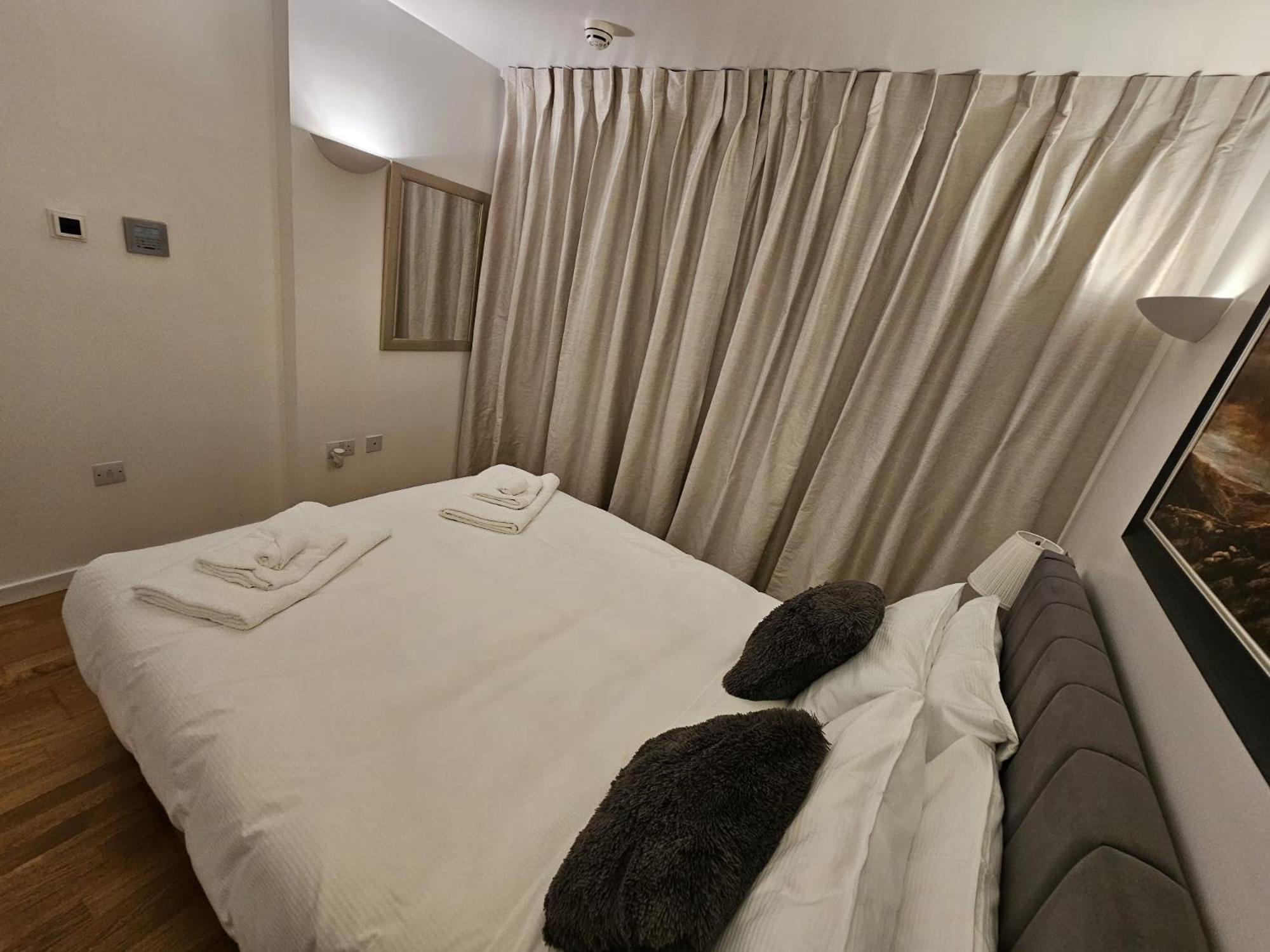 Luxury Apartment In Canary Wharf London Exterior foto